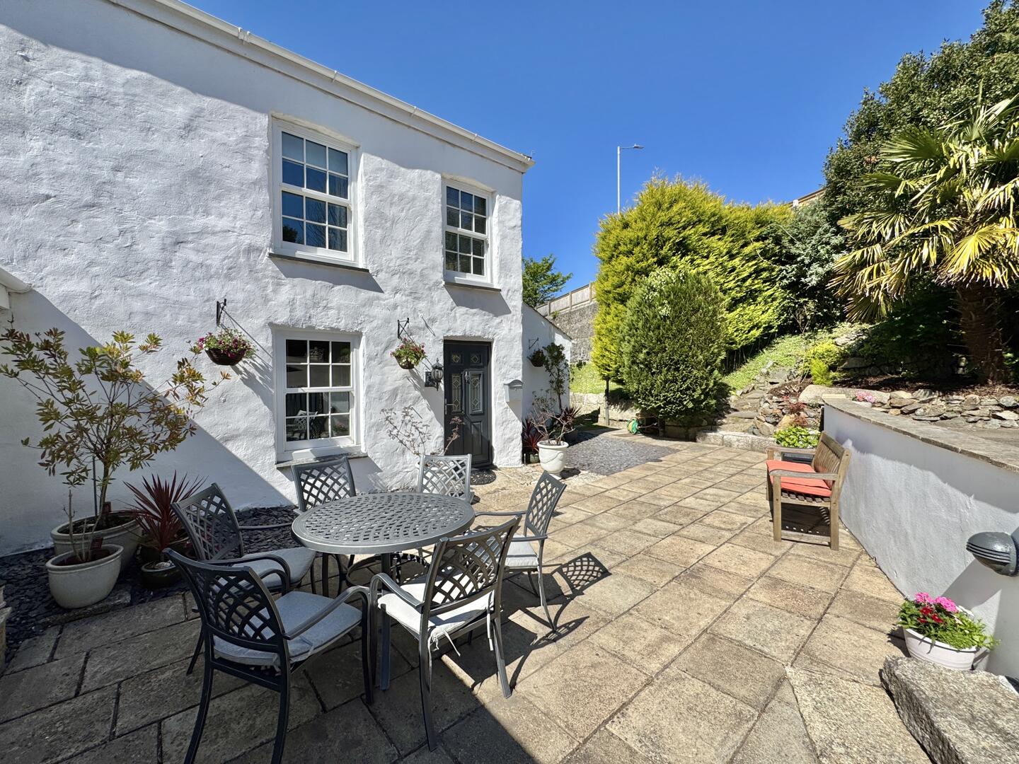 4 bed property in Blowinghouse Hill, Redruth